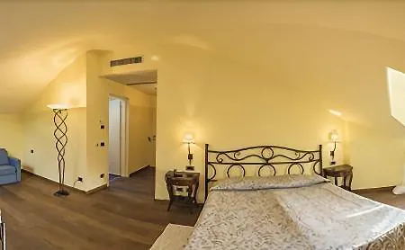 La Darsena Boutique & Restaurant Tremezzo