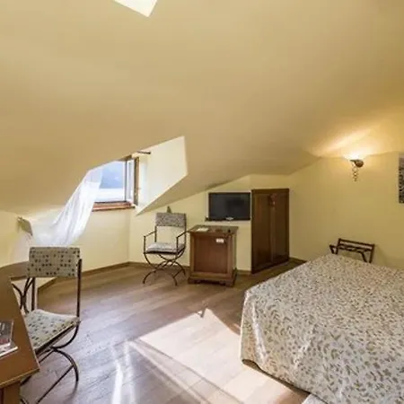 La Darsena Boutique & Restaurant 3*