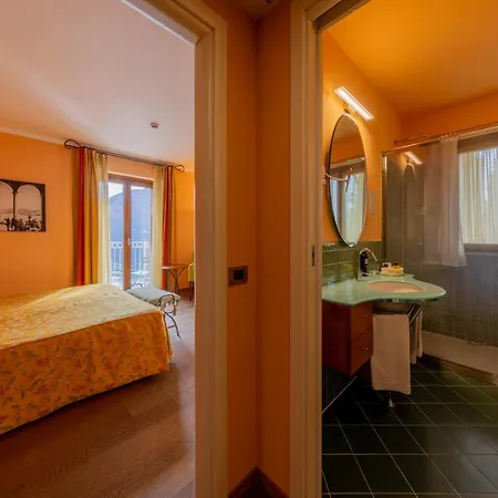 La Darsena Boutique & Restaurant Tremezzo