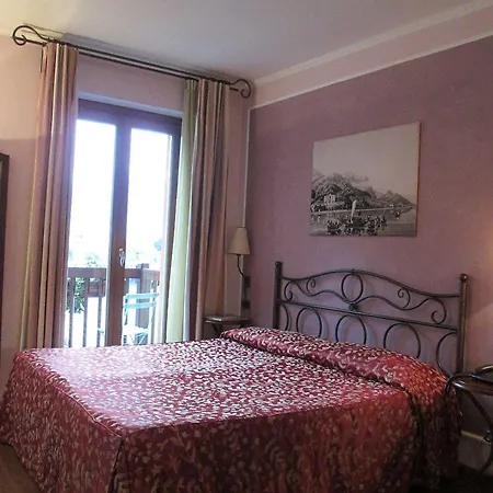La Darsena Boutique & Restaurant Tremezzo