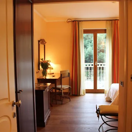 La Darsena Boutique & Restaurant Hotel 3*