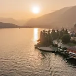 La Darsena Boutique & Restaurant 3* Tremezzo
