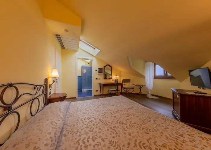 La Darsena Boutique & Restaurant Hotel Tremezzo