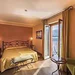 Hotel La Darsena Boutique & Restaurant Tremezzo